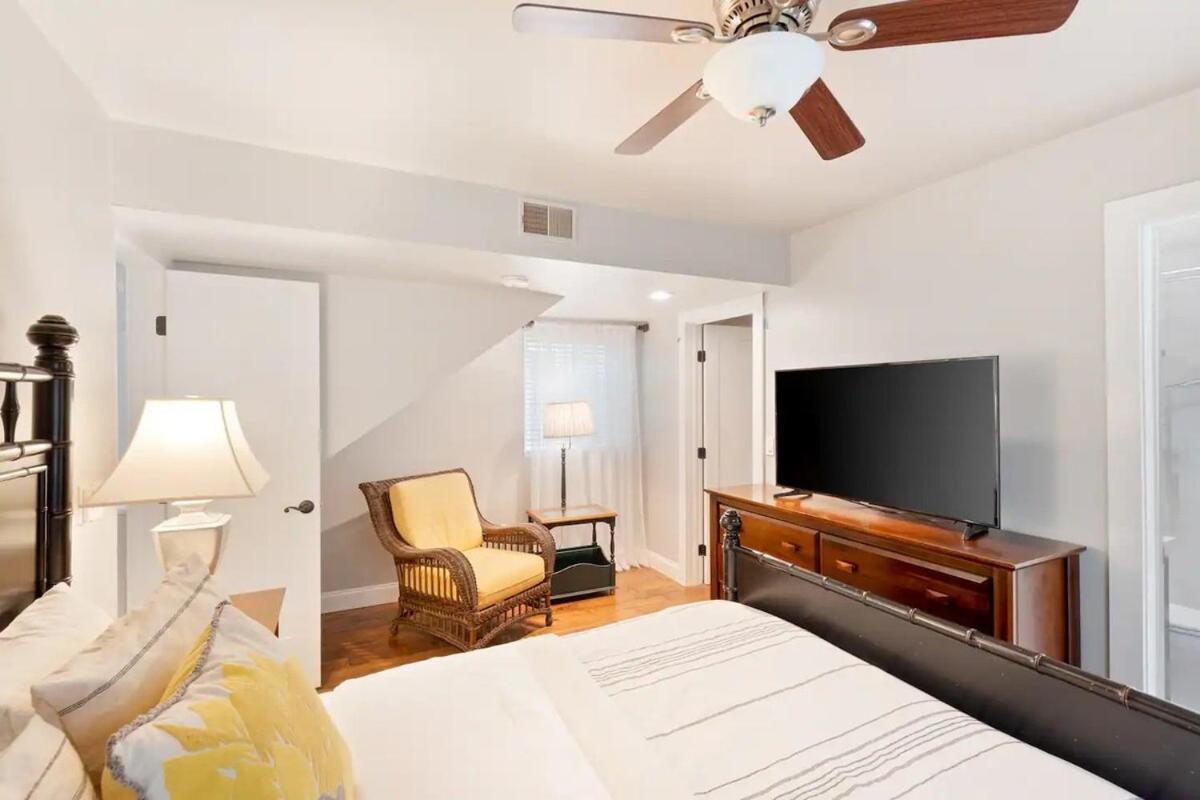Elegant Beach Living, Just Blocks To The Sand هونتينغتون بيتش، أورانج، كاليفورنيا المظهر الخارجي الصورة